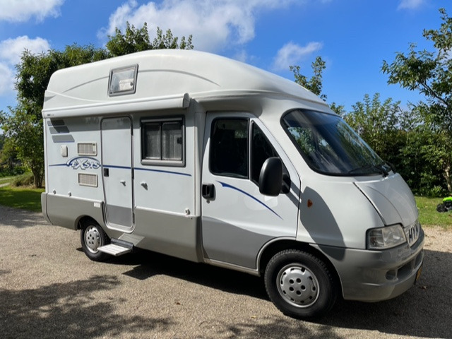 Camping-car intégral HYMER Exsis Fiat Ducato 2.8 TD Luxe-Camper